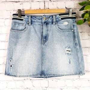 KENDALL & KYLIE Distressed Denim Skirt Size 27